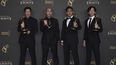 Hiroo Minami, de izquierda a derecha, Nobuyuki Obikane, Martin Cochingco y Johnson Phan con el premio a la mejor actuación de acrobacias por la serie Shogun asisten a la segunda noche de los Premios Emmy de Artes Creativas el domingo 8 de septiembre de 2024 en Los Ángeles.