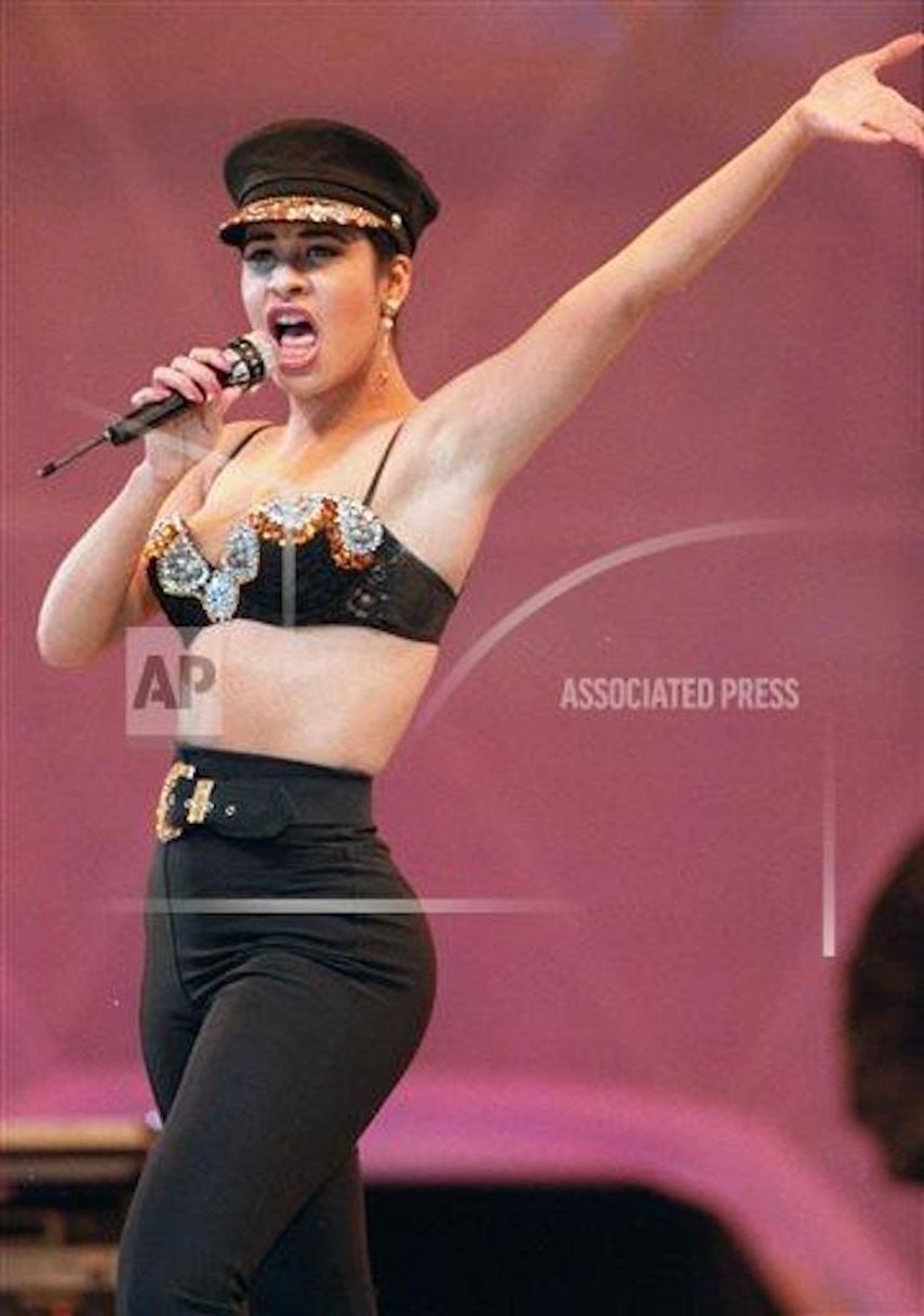 Selena Quintanilla durante una presentación en Texas.