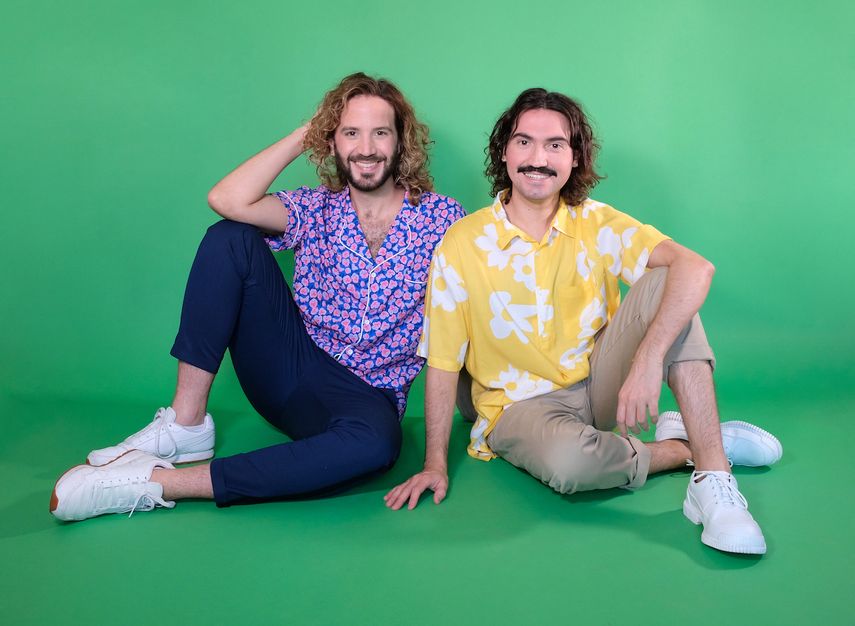 El actor y director Leonardo Van Schermbeek (izquierda) y el diseñador Jefferson Quintana.