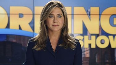 En esta imagen difundida por Apple TV Plus, Jennifer Aniston en una escena de The Morning Show.