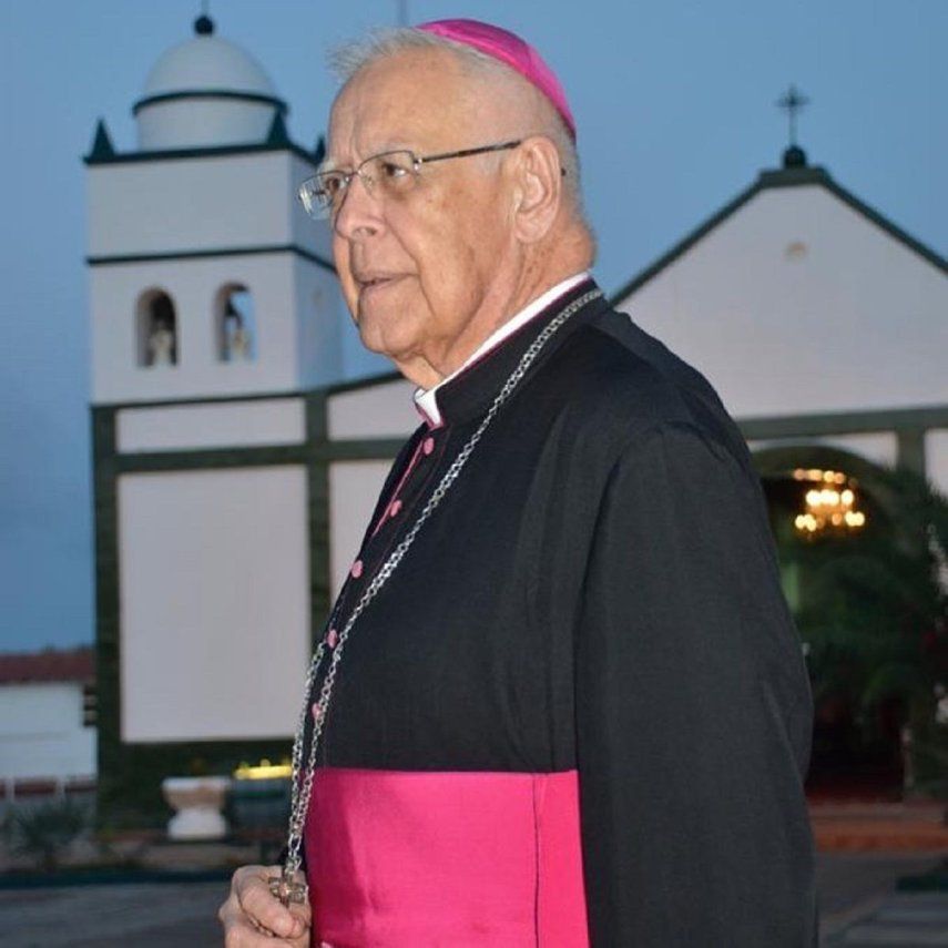 Monseñor Roberto Lückert León.&nbsp;