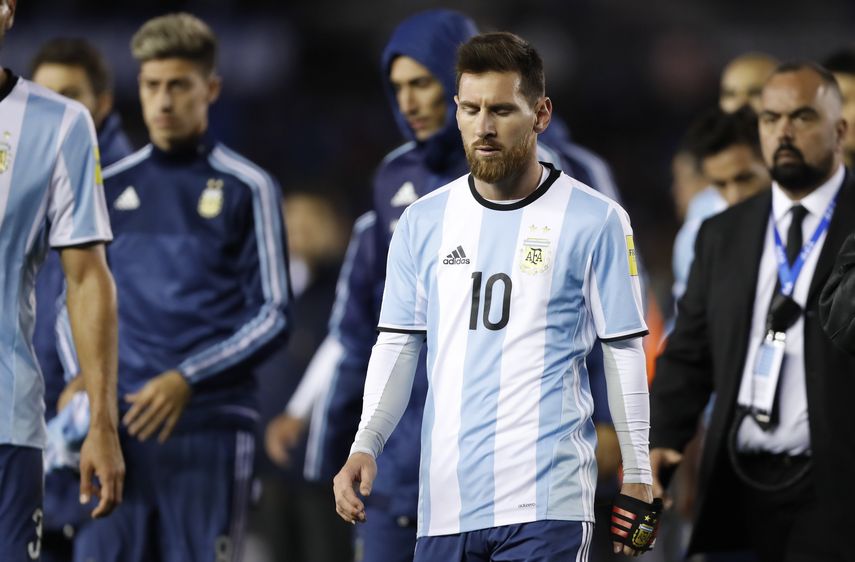 Messi no pudo darle alegría a la fanaticada que fue a apoyar a la selección argentina en el estadio Monumental.&nbsp;