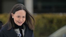 Venezolanos consideran que María Corina Machado debe regresar lo más pronto posible al país. (Foto por Oliver Contreras / AFP) Venezolanos consideran que María Corina Machado debe regresar lo más pronto posible al país. (Foto por Oliver Contreras / AFP)