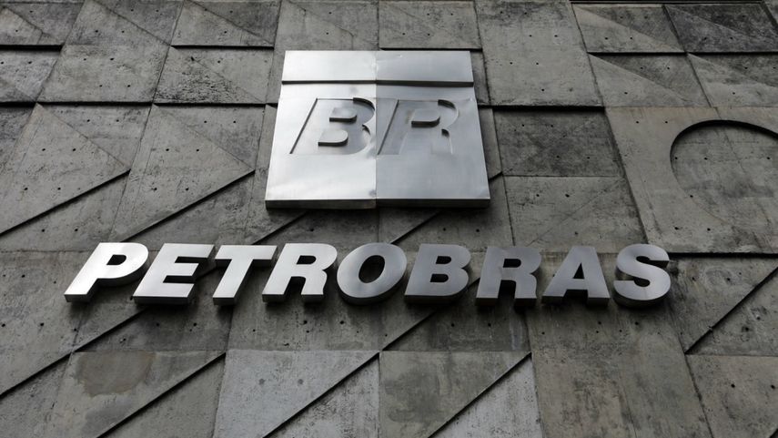 Petrobras&nbsp;compró la mitad del capital de una refinería en Pasadena, Texas, por 360 millones de dólares a la belga Astra Oil.