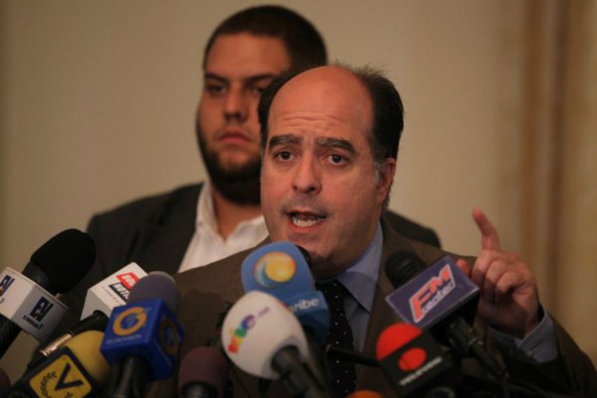 A nosotros lo que nos toca es seguir empujando para que se cumpla la Constitución, susbrayó Borges (TWITTER/@JulioBorges)