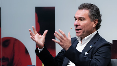 Cárdenas, durante el panel “Meet the New Latin Consumer” realizado en el marco del Cuarto Latin Consumer Summit en Miami.