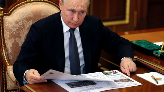 El presidente de Rusia Vladimir Putin en su oficina en el Kremlin. El presidente de Rusia Vladimir Putin en su oficina en el Kremlin.