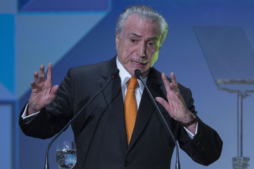 El presidente brasileño Michel Temer no será obligado a presentarse en la policía ni tampoco a recibirla, sino que el interrogatorio podrá ser enviado por escrito y respondido de la misma forma.&nbsp;
