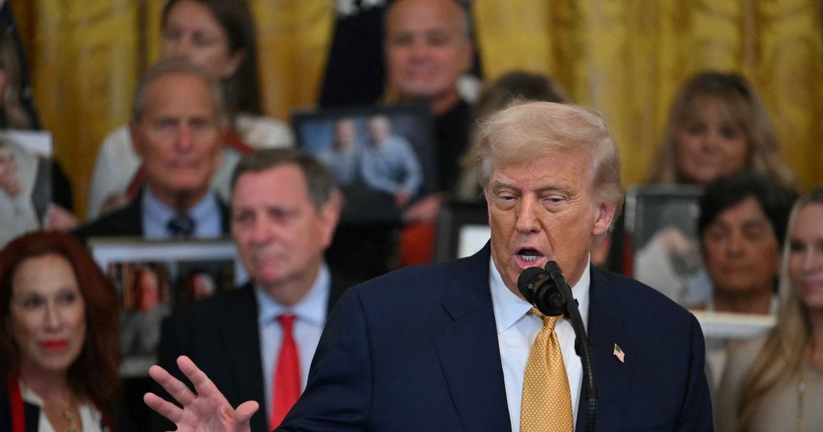 Trump retira fondos federales y califica de gran estafa proyecto de tren en California