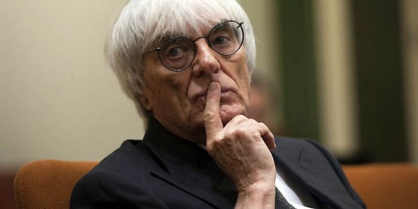 Ecclestone no quiere nadie que no compre sus mercancías. (AP)