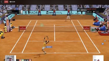 Imagen captada el lunes 27 de abril de 2020 en la que Rafael Nadal (izquierda) juega contra Denis Shapovalov (derecha) en un partido virtual de tenis organizado por el Abierto de Madrid. Los insultos y comentarios de Andy Murray fueron lo destacado de su encuentro ante Diego Schwatzman que estuvo repleto de dificultades t&eacute;cnicas.&nbsp;