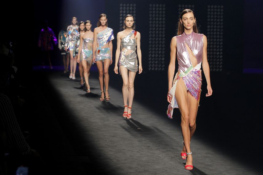 Desfile de la nueva colecci&oacute;n del dise&ntilde;ador de moda Custo Barcelona,&nbsp;Wake up World.&nbsp;