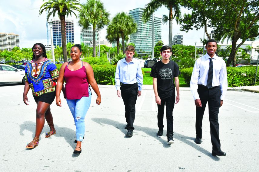 Terreneisha Flourny, Abigail Ruiz, Christopher Bellina, Joel Díaz y Stephen Kinchen forman parte del grupo de escolares seleccionados&nbsp;