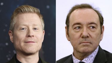En este collage de fotos, el actor Anthony Rapp asiste al estreno de la segunda temporada de Star Trek: Discovery, en Nueva York; y el actor Kevin Spacey durante su lectura de cargos en un caso de violencia sexual en Nantucket, Massachusetts.