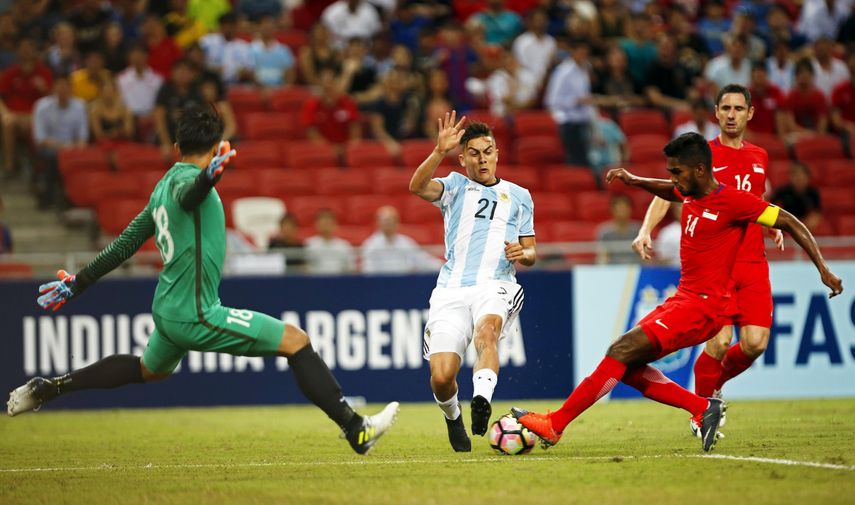 A pesar de no contar con Lionel Messi, la selección argentina fue completamente superior a su rival.