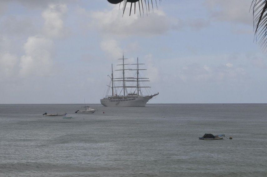 El gobierno de Trinidad y Tobago emitió un mensaje de respaldo al despliegue militar de Estados Unidos en el sur del mar Caribe, cerca de las aguas territoriales de Venezuela.