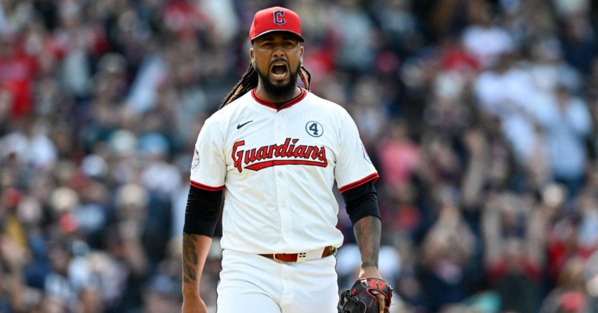 MLB investiga a dos pitchers de los Guardianes de Cleveland por posible apuestas indebidas