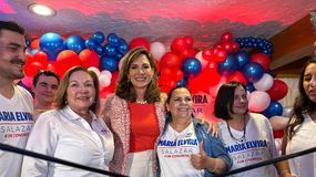 María Elvira Salazar celebra su victoria este 8 de noviembre. 