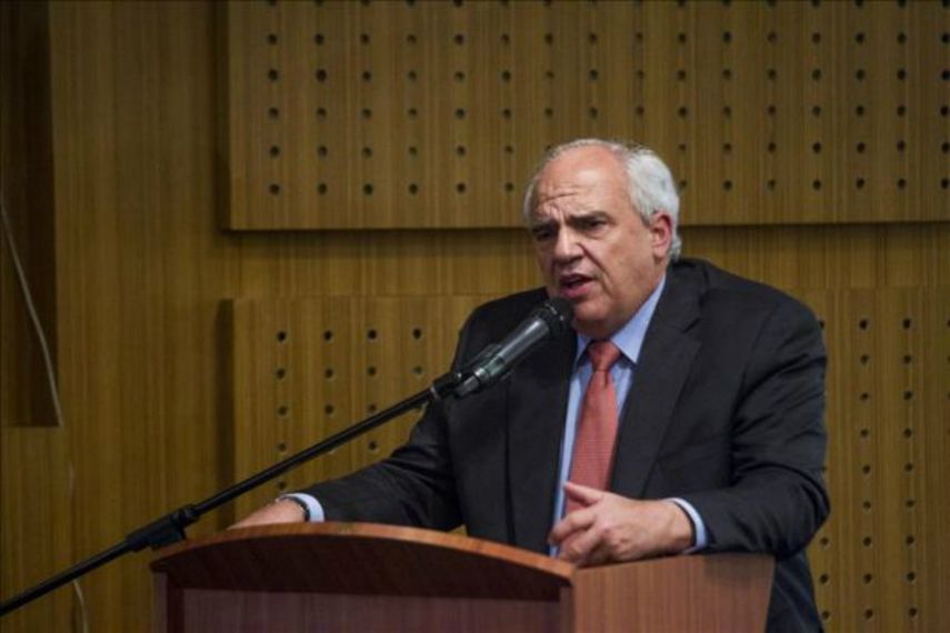 Mientras más se demoren en tomar decisiones, el único que pierde es el pueblo de Venezuela, dijo Samper (ARCHIVO)