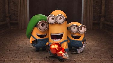 Las primera película de los Minions fue una precuela de la franquicia principal y seguía la evolución de las pequeñas criaturas amarillas, desde su aparición hasta los diversos maestros a los que servían.&nbsp;