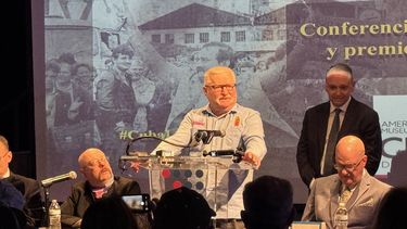 Lech Walesa transmitió un mensaje de respaldo directo al movimiento democrático cubano, afirmando que sigue de cerca la evolución de la situación en la isla y en el exilio.