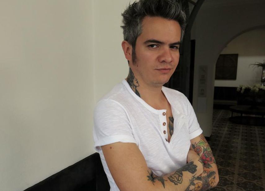 El vocalista Juan Galeano de la banda colombiana de rock Diamante Eléctrico posa en la Ciudad de México en una fotografía del 18 de septiembre de 2018. Diamante Eléctrico está nominado al Latin Grammy en las categorías de canción y grabación del año por temas de su álbum “Mira lo que me hiciste hacer”.&nbsp;