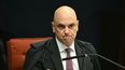 El ministro del Supremo Tribunal Federal (STF) de Brasil, Alexandre de Moraes, hace un gesto durante la sesión de votación para condenar o absolver al expresidente Jair Bolsonaro  El ministro del Supremo Tribunal Federal (STF) de Brasil, Alexandre de Moraes, hace un gesto durante la sesión de votación para condenar o absolver al expresidente Jair Bolsonaro