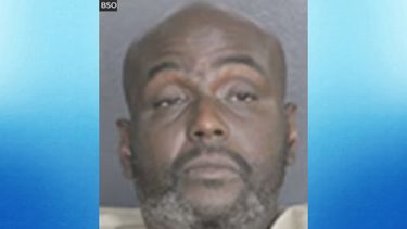 Robert Bruce Willis.