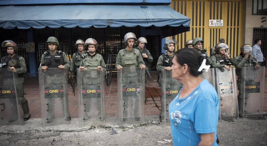 Los militares venezolanos no estan exentos de sufrir la devastadora crisis económica que golpea a la nación