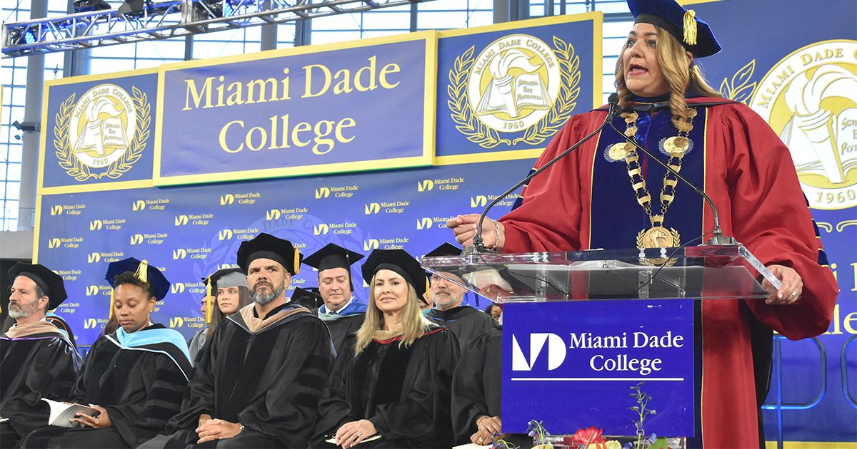 Miami Dade College seleccionado entre los 100 mejores colleges y