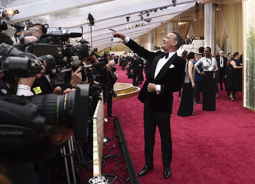 Tom Hanks llega a los Oscar en Los Angeles el 9 de febrero de 2020.