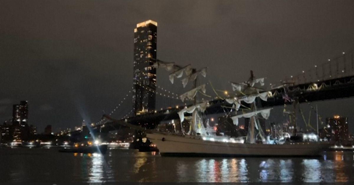 EEUU trabaja en informe preliminar tras choque de buque mexicano en Nueva York