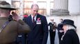 El príncipe William de Gran Bretaña, príncipe de Gales, asiste a un servicio del amanecer del Día de Anzac en Hyde Park Corner en Londres el 25 de abril de 2023. El Día de Anzac conmemora a las víctimas australianas y neozelandesas y a los veteranos de los conflictos y marca el aniversario de los desembarcos en los Dardanelos el 25 de abril de 1915 que señalarían el inicio de la Campaña de Gallipoli durante la Primera Guerra Mundial.