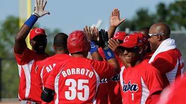 Cuba estaba abajo en el marcador en el octavo inning. (EFE)