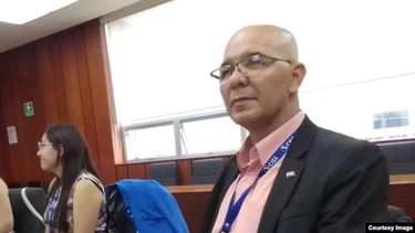 Juan Carlos Santana Novoa, viceministro de Trabajo y Seguridad Social de Cuba durante un evento oficial en México.&nbsp;