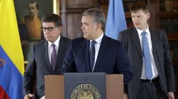 El presidente de Colombia, Iván Duque, al centro. 
