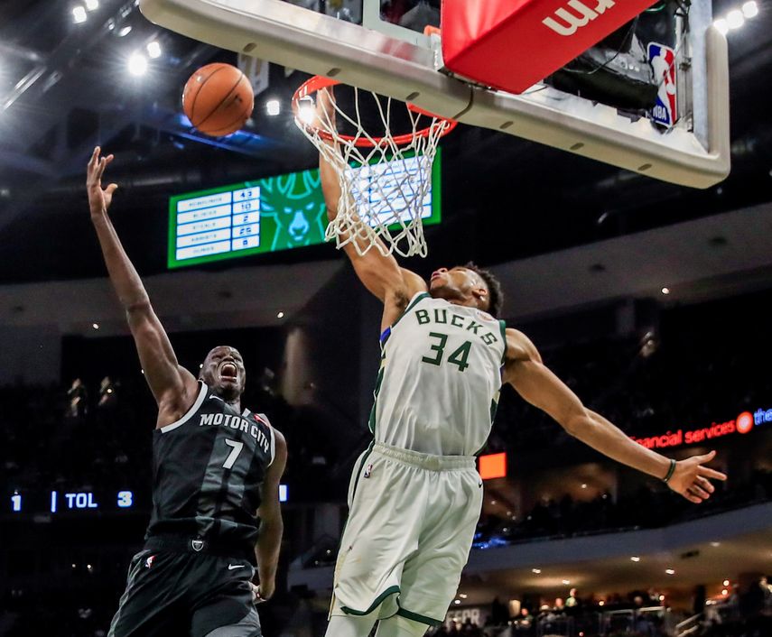 El dominio de los Bucks volvió a tener como protagonista a Antetokounmpo que aportó 41 puntos, nueve rebotes, tres asistencias y cuatro tapones con los que ganaron a domicilio (104-127) a los Pistons en el cuarto partido.