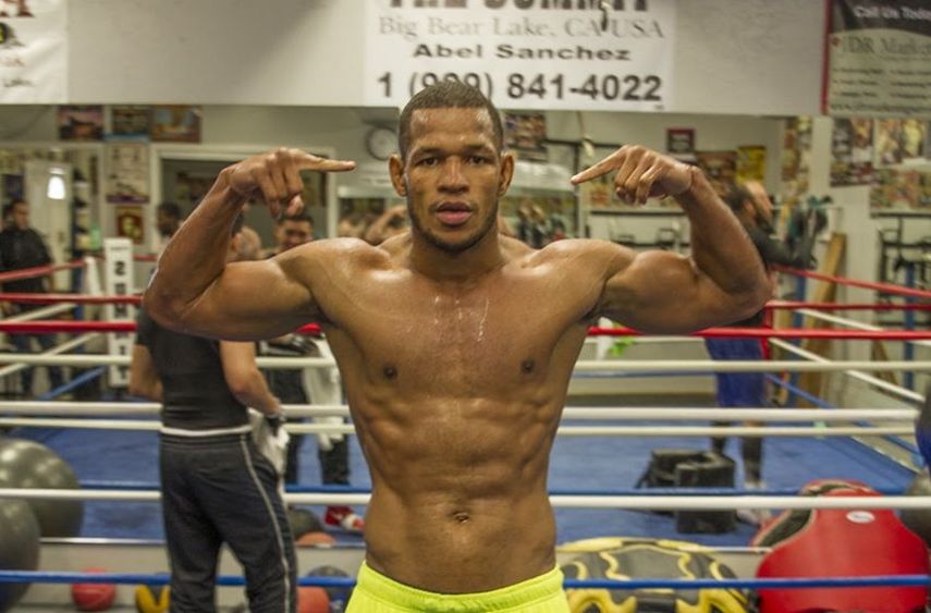 Barrera ha noqueado a sus últimos seis oponentes. (ARCHIVO)