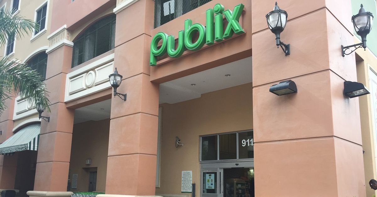 Publix se adapta a nueva ley de Florida y autoriza el porte visible de armas en sus tiendas