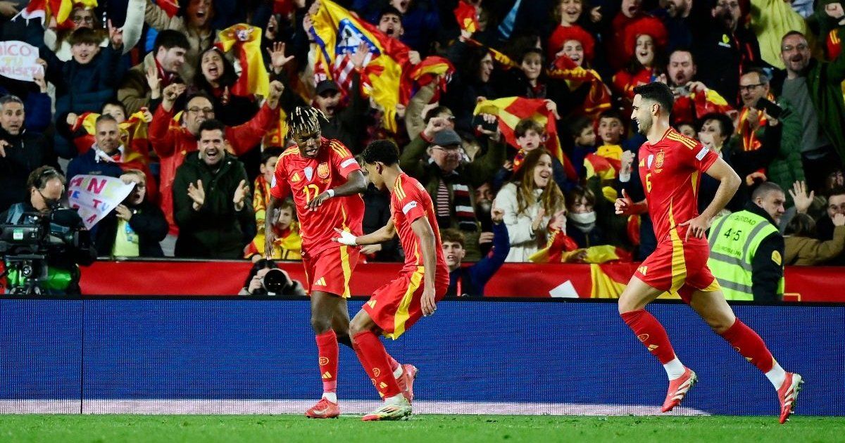 Muere Manolo ‘el del Bombo’, el aficionado más ilustre de la selección de España