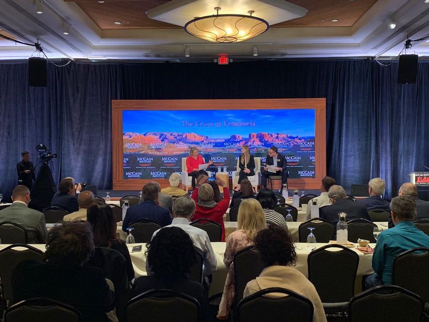 Fabiana Rosales, primera dama de Venezuela participa en un Foro sobre la nación caribeña.&nbsp;
