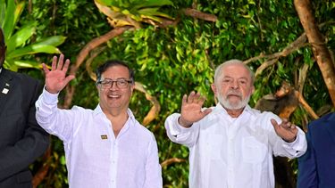 Los presidentes Lula, de Brasil, y Petro, de Colombia, mantienen su postura “cuasi neutral” sobre Venezuela