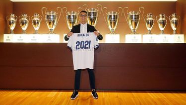 cristiano ronaldo amplia su contrato con el real madrid hasta 2021