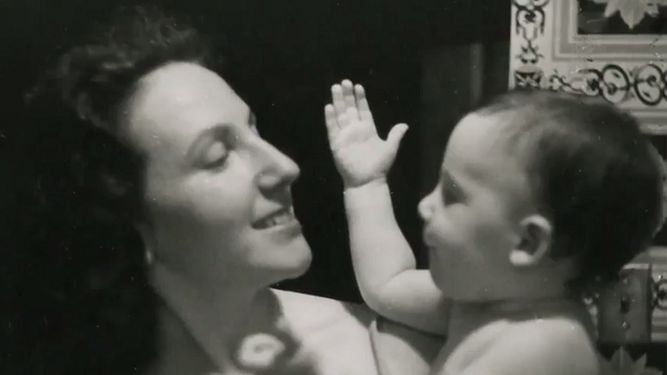Hay quienes desean —generalmente demasiado tarde— haber recibido recuerdos en formato digital de sus esposos, padres o abuelos difuntos.