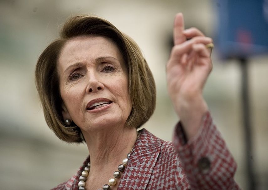Nancy Pelosi, líder de la minoría demócrata en la Cámara de Representantes. (CORTESÍA/makers.com)