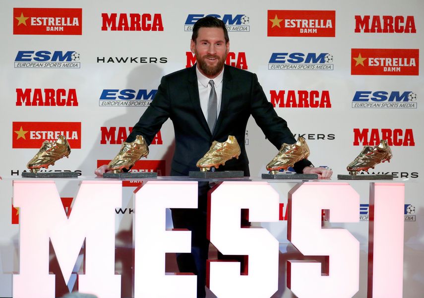 Con su quinta Bota de Oro,&nbsp;Messi&nbsp;deshace el empate que mantenía hasta la pasada campaña con el portugués Cristiano Ronaldo y se convierte en el jugador que más veces ha logrado este galardón, que concede la European Sports Media (ESM).