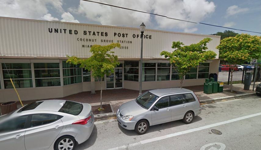 Vista de una oficina del servicio de correo postal de EEUU en Miami.