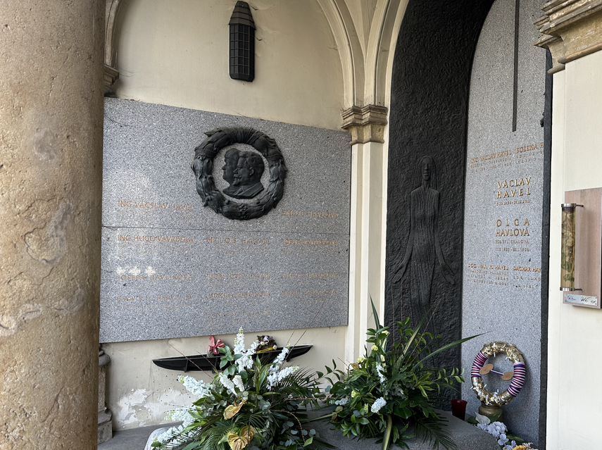 Panteón familiar donde están inhumados los restos de Václav Havel.