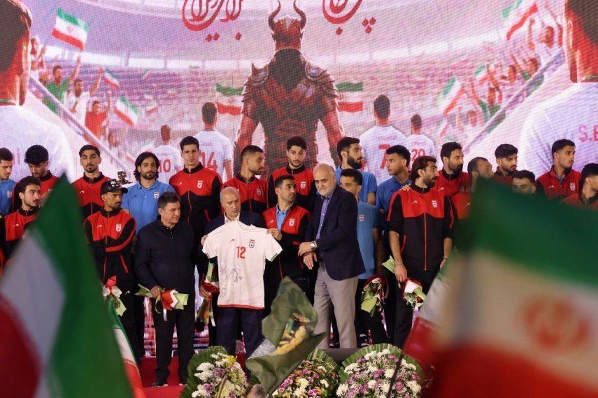 Miembros de la selección nacional de fútbol de Irán durante una ceremonia de despedida antes de su participación en el Mundial 2026, el 13 de mayo de 2026.