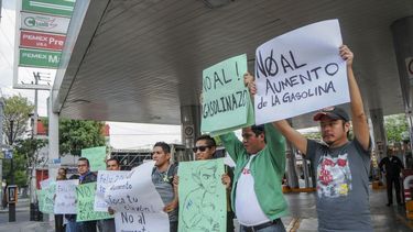 El más reciente aumento del combustible generó fuertes protestas en todo el país.